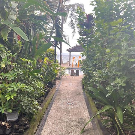 Catra Homestay Beach Apartments تْشانديداسا المظهر الخارجي الصورة